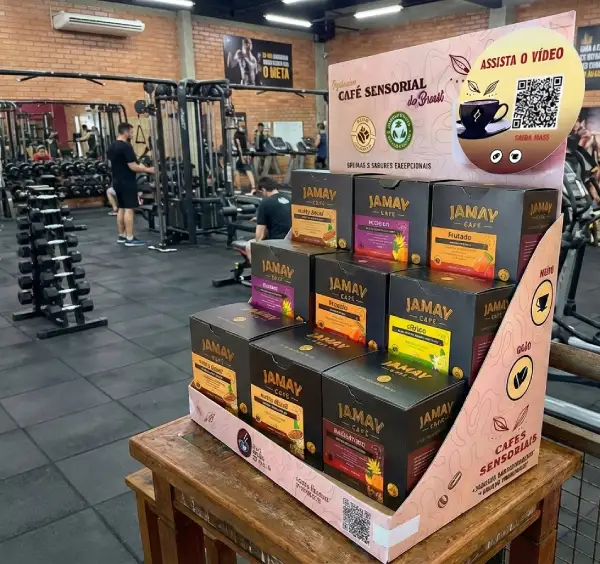 Suporte para vender mais: Displays no PDV; 
Material de apoio; 
Reposição simple; 
Degustadores de aroma; 
Frete facilitado; 
Ação de degustação